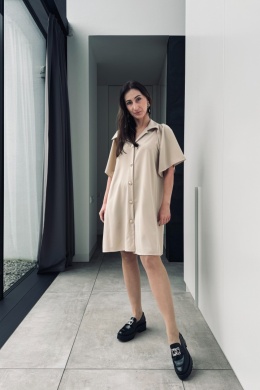 Bufiasta sukienka z kołnierzykiem 20193 beżowa