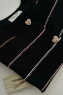 Sweterek w paski ROMANCE, z ozdobnymi guzikami, czarny