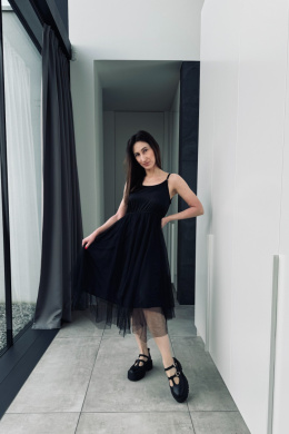 Tiulowa sukienka YQ824, czarna
