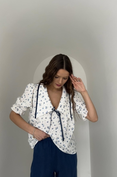 Bawełniana bluzka Hela | niebieskie kwiatki