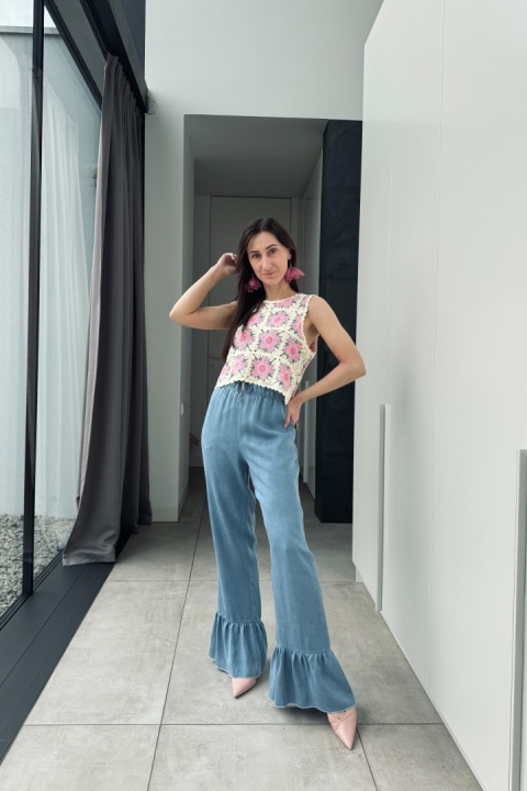 Ażurowy top w kwiaty