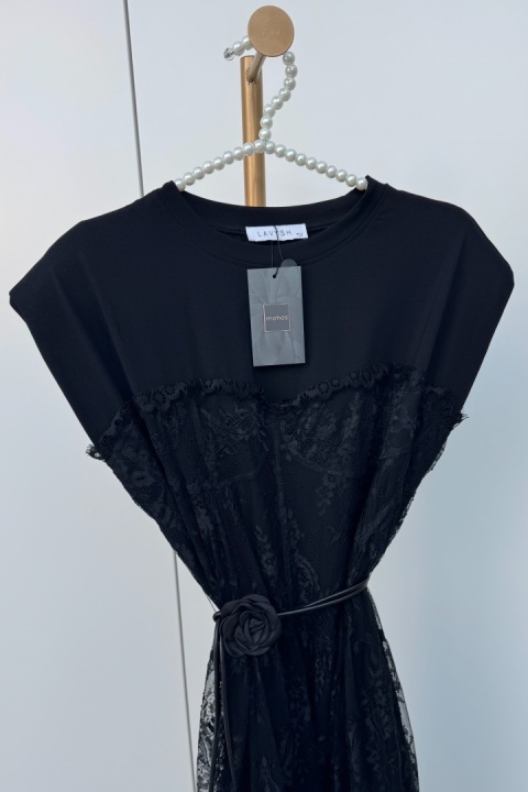 Bawełniana sukienka z koronką | czarna