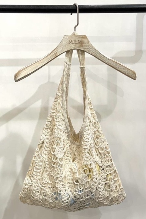 Bawełniana torebka boho w kwiaty