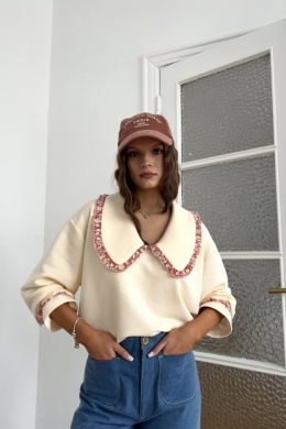 Bluza Julka z kołnierzykiem | masełko