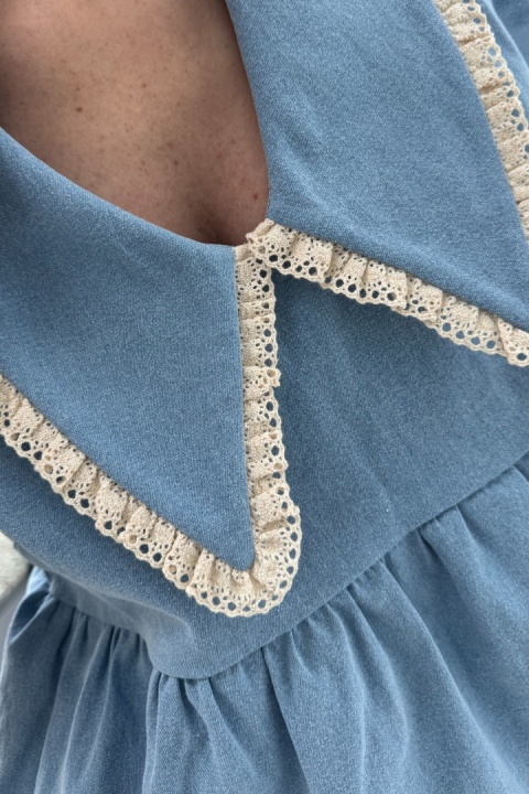 Bluzka z kołnierzykiem Bella | jasny denim