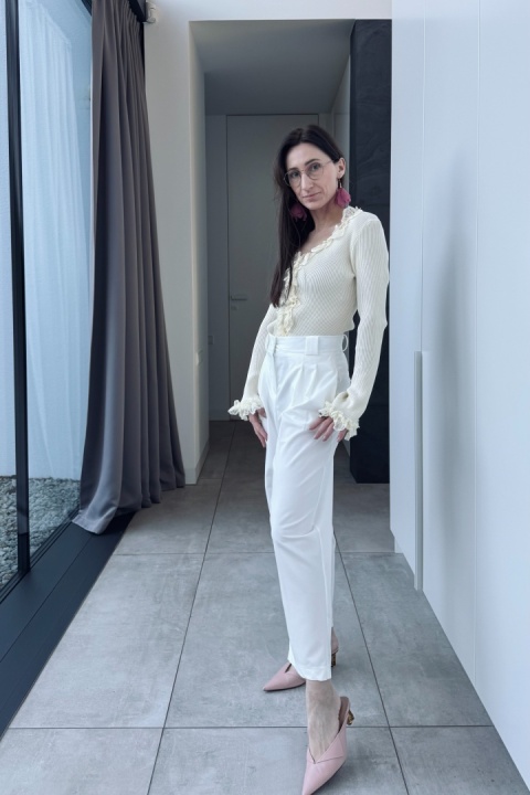 Eleganckie spodnie w kant Emma, białe