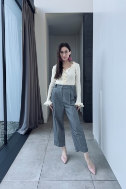 Eleganckie spodnie w kant Emma, szare