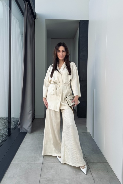 Garnitur w stylu kimono