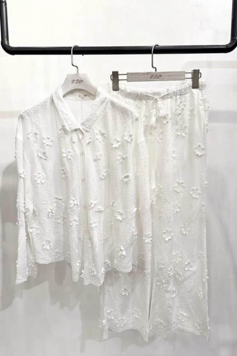 Bawełniany komplet boho z kwiatkami | biały