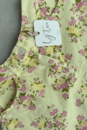 Krótkie spodenki szorty w kwiatki Spring Bloom | żółte