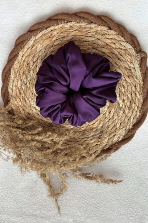 Satynowa gumka do włosów maxi z dodatkiem jedwabiu | głęboka śliwka