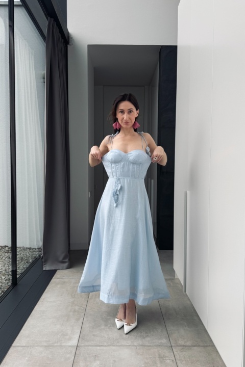 Sukienka z tencelu z dodatkiem lnu | baby blue