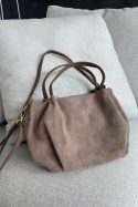 Zamszowa torebka Como Taupe midi | włoska skóra naturalna zamszowa | taupe
