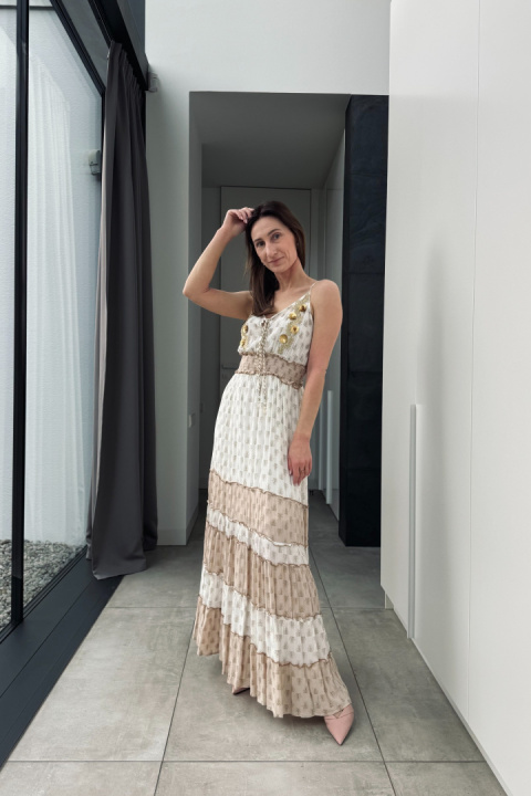 Sukienka maxi boho, z ozdobami, beżowa Sukienka maxi boho, z ozdobami, beżowa