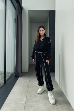 Bawełniany dres z przeszyciami | czarny