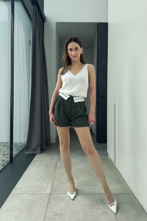 Biały top z kieszonką 88129 Biały top z kieszonką 88129