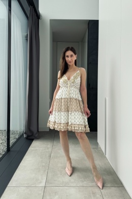 Sukienka mini boho, z ozdobami, beżowa