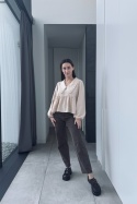 Bluzka z kołnierzykiem Bella | beżowa