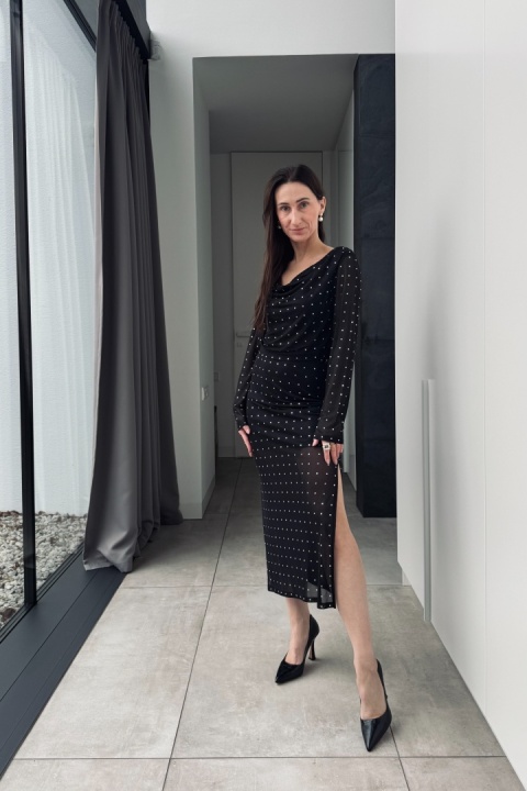 Elegancka bluzka z elastycznej siateczki z symilkami | czarna