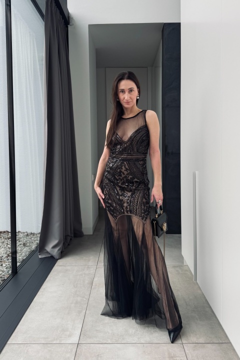 Elegancka sukienka maxi Bella z cekinami i tiulem