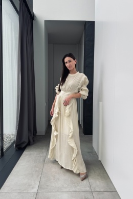 Elegancka sukienka z brokatową nitką | beżowa