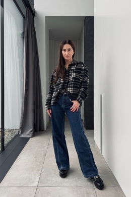 Jeansy wide fit City look z przeszyciami