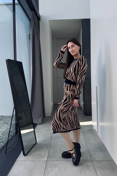 Komplet animal print ZM1638 camel/czarny Komplet animal print ZM1638 camel/czarny