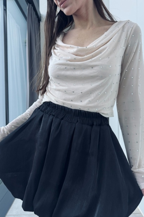 Spódnica bombka, ze spodenkami | czarna