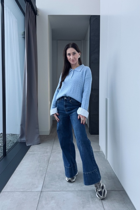 Sweterek z koszulowymi mankietami | wiskoza, poliamid | błękitny