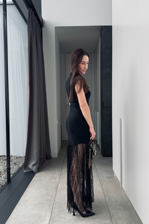 Wiskozowa sukienka Mila z koronką